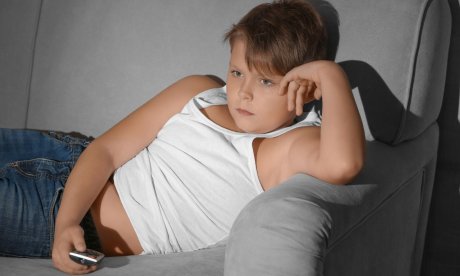 Από τι κινδυνεύουν τα παιδιά που κάθονται πολλές ώρες