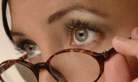 Καταρράκτης: 8 παράγοντες κινδύνου που δεν έχουν καμία σχέση με τα μάτια σας