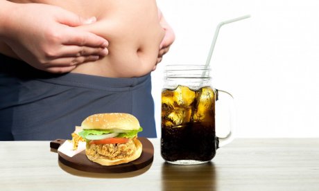 Η μοναδική κατηγορία τροφών που πρέπει να κόψετε αν θέλετε να χάσετε βάρος