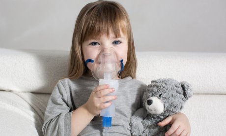Παιδικό άσθμα: Ο ρόλος των αντιβιοτικών