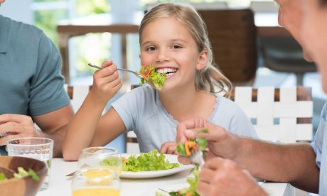 Γιατί η μεσογειακή διατροφή είναι ιδανική για την υγεία παιδιών και εφήβων