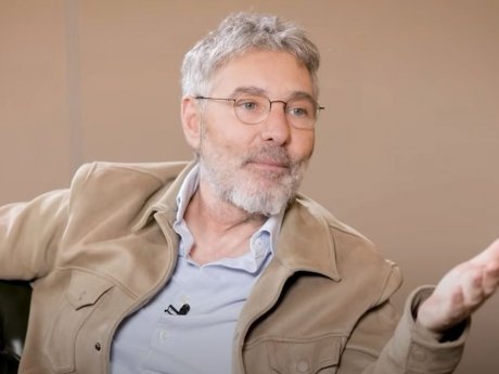 Ο Θοδωρής Αθερίδης υπέστη εγκεφαλικό επί σκηνής και όσα ακολούθησαν μετά δεν τα είχε φανταστεί