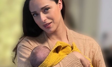 Η Ευαγγελία Συριοπούλου δημοσίευσε σπάνιες φωτογραφίες με τους γιους της