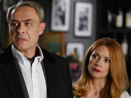 Οι  2 σπαρακτικές σκηνές στον Άγιο Έρωτα έκαναν viral στο κοινό τον Θανάση Κουρλαμπά