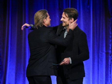 Brad Pitt και Bradley Cooper σε double date με τα κορίτσια τους & το μυστικό ζωής που τους ενώνει
