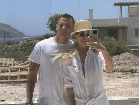 Στο νέο post της Καινούργιου πρωταγωνιστής είναι ο Κουτσουμπής & το σχόλιο έρχεται από τον κουμπάρο