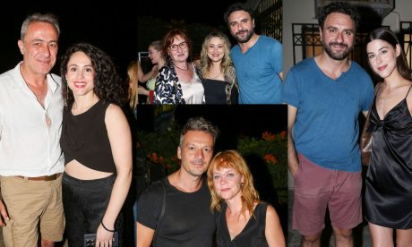 Θεατρική βραδιά με λαμπερές παρουσίες για την Αντιγόνη του Σοφοκλή - Αποθεώθηκαν Παπαληγούρα-Ηλίας