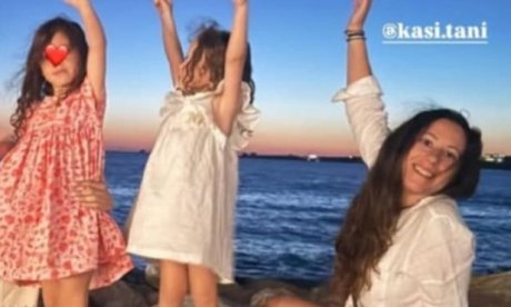 Κασσιανή Τανιμανίδη:Tο γλυκό βίντεο με τις ανιψιές της Φιλίππα και Αριάνα θα θες να το κοινοποιήσεις