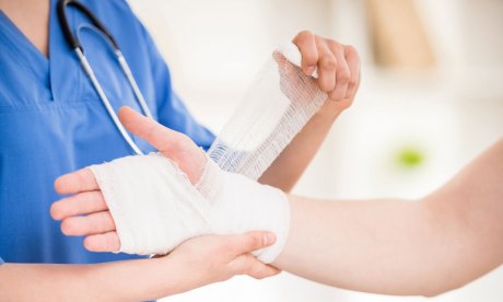 Λοίμωξη μαλακών μορίων: Τι είναι, πότε συμβαίνει και πώς αντιμετωπίζεται