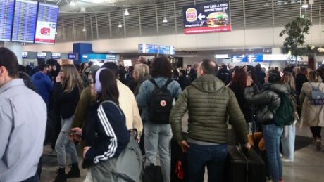 Γιατί οι αναταράξεις στα αεροπλάνα γίνονται όλο πιο συχνές και πιο επικίνδυνες