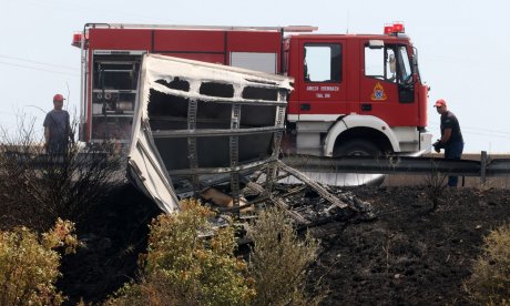 Εγνατία Οδός: Γυρνούσαν από γάμο οι επιβάτες των ΙΧ – Σοβαρά τραυματίας ο οδηγός του φορτηγού