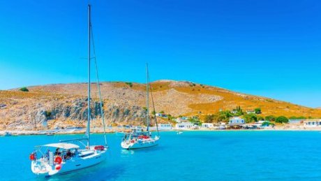 Ψέριμος: 30 κάτοικοι, μία παραλία και οι καλύτερες διακοπές που θα κάνεις στη ζωή σου