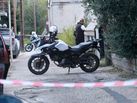 Τρίκαλα: «Ήθελα πάντα να την σκοτώσω» - Πώς ο 18χρονος έφτασε να γίνει μητροκτόνος