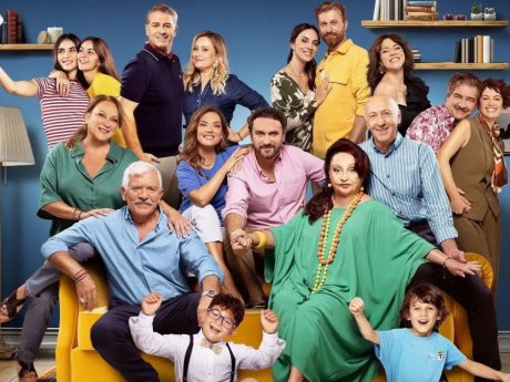 Το Σόι σου: Οι απίθανες ανατροπές της πρεμιέρας με μία χρεοκωπία και μία αναγκαστική συμβίωση