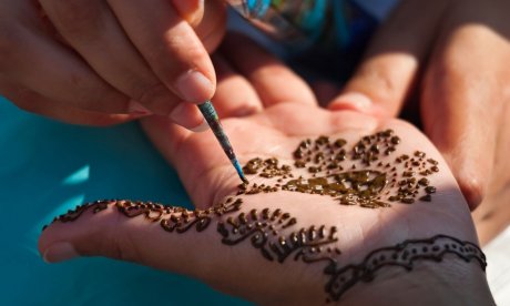 Η χέννα συνδέθηκε με θεραπεία της ηπατικής νόσου - Έρευνα