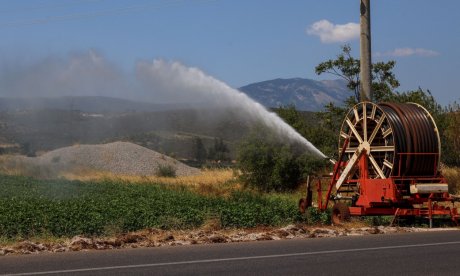 Λειψυδρία: Η «σιωπηλή απειλή» – Το 86% του νερού ξοδεύεται στην άρδευση, τεράστια η κατασπατάληση