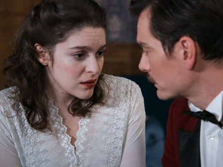 Η επιστροφή που δίχασε το κοινό του Grand Hotel αλλά οδηγεί και σε έναν μεγάλο έρωτα