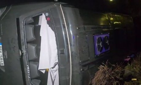 Βελεστίνο: «Ο οδηγός προσπάθησε να αποφύγει ζώο που πετάχτηκε στον δρόμο», αναφέρει επιβάτης