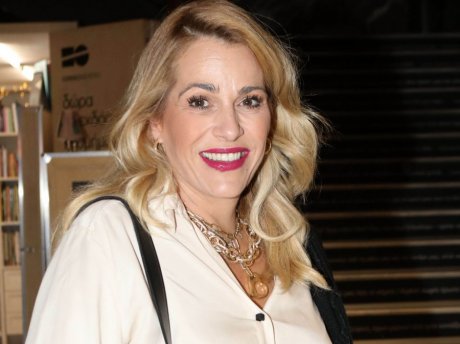 Τζένη Μπότση: Το σπάνιο στιγμιότυπο με την αδερφή της, Ρόζη και η επιστροφή του «Τι έγινε Κωστάκη;»