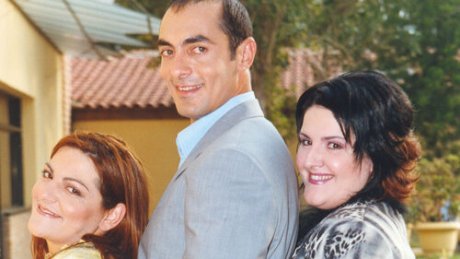 8 ελληνικές σειρές που θα ευγνωμονούν για πάντα η Ελληνική Τηλεόραση και η τηλεθέαση