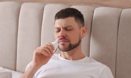 Γιατί η μύτη σας είναι πιο βουλωμένη τη νύχτα