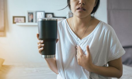 Η επίμονη καούρα μπορεί να είναι σημάδι σοβαρής πάθησης των αιμοσφαιρίων – Πώς θα το καταλάβετε