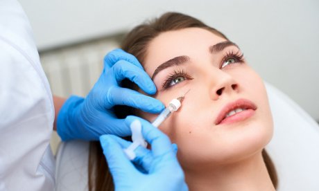 Τα ενέσιμα fillers συνδέονται με απόφραξη αρτηριών - Τι θα νιώσετε αν υπάρχει πρόβλημα