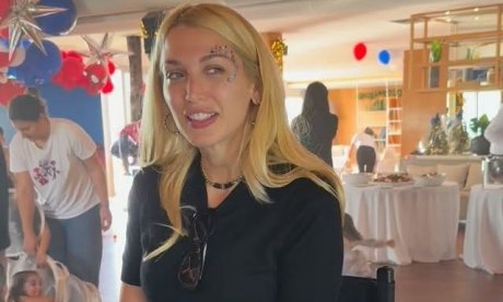 Τα 3Α της Κωνσταντίνας Σπυροπούλου: Το κλαμπ που όλες οι μαμάδες ανήκουμε