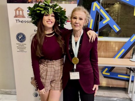 Η ισχύς εν τη ενώσει: Η Ιωάννα Παλιοσπύρου και η γιατρός της, Μαρία Καλοφώνου, τιμήθηκαν διεθνώς