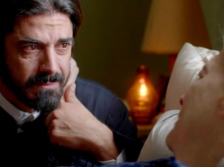 Άγιος Έρωτας: Η Φανή ακούει τη σοκαριστική συνομιλία που είχε η Πετρούλα με τον γιο της πριν πεθάνει