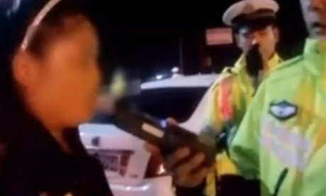 Αλκοτέστ και όρια οδήγησης: Πόσα ποτά φέρνουν πρόστιμο - Μπύρα, κρασί ή ουίσκι, βότκα;