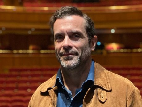 «Εκτός σχεδίου» βγαίνει ο Μαρκουλάκης τη φετινή σεζόν: Από Γιατρός - Δικαστής, τώρα και σκηνοθέτης