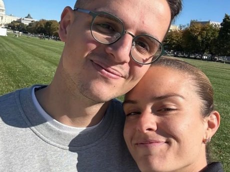 «Ο αρραβωνιαστικός μου πλέον», είπε η Σάκκαρη επιβεβαιώνοντας την πρόταση γάμου από τον Μητσοτάκη