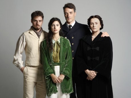 Η πρεμιέρα της Μεγάλης Χίμαιρας στο Ertflix, τα σχόλια & η αποθέωση του Ανδρέα Κωνσταντίνου