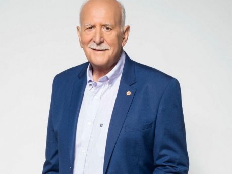 Έφυγε από τη ζωή ο Γιώργος Παπαδάκης σε ηλικία 74 ετών μετά από έμφραγμα