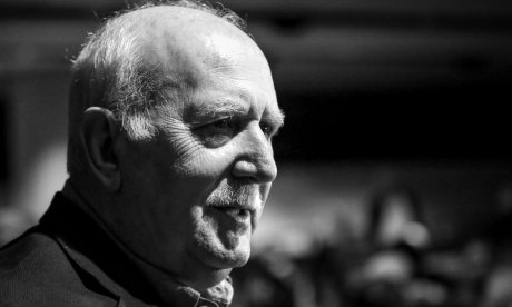 Γιώργος Παπαδάκης: Το ανεξίτηλο στίγμα στην τηλεόραση και η ζωή πίσω από τις κάμερες