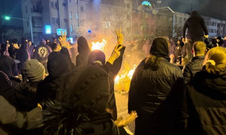 Ιράν: Οι αρχές ζητάνε «λύτρα» για να παραδώσουν τις σορούς στις οικογένειες