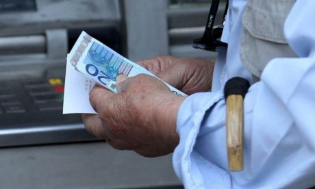 Νέο πακέτο για αυξήσεις στις συντάξεις μελετά η κυβέρνηση - Τα δύο σενάρια