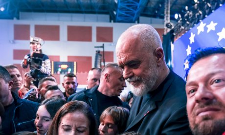 Μισός Έλληνας ο Ράμα, σπούδασε στο Χάρβαρντ με ελληνική υποτροφία