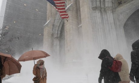 Σαρώνει τις ΗΠΑ η πολική δίνη: Τουλάχιστον 7 νεκροί και 1 εκατ. άνθρωποι στο σκοτάδι
