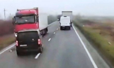 Τραγωδία στη Ρουμανία: Νέο βίντεο από το τροχαίο με τους 7 νεκρούς οπαδούς του ΠΑΟΚ-Σκληρές εικόνες