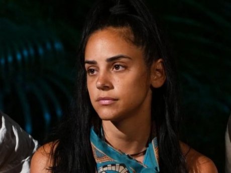 Survivor: Η ανατροπή με την οικειοθελή αποχώρηση της Φωτεινής και το bullying στην Μαντίσα