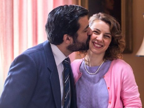 Οι ζωές όλων αλλάζουν Στο Σπίτι Δίπλα στο Ποτάμι με έναν εκβιασμό, έναν γάμο & μία διπλή εγκυμοσύνη