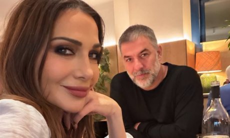 Δέσποινα Βανδή: Ποζάρει με τον Μπισμπίκη για την γιορτή του Αγίου Βαλεντίνου - 6 καρέ γεμάτα έρωτα