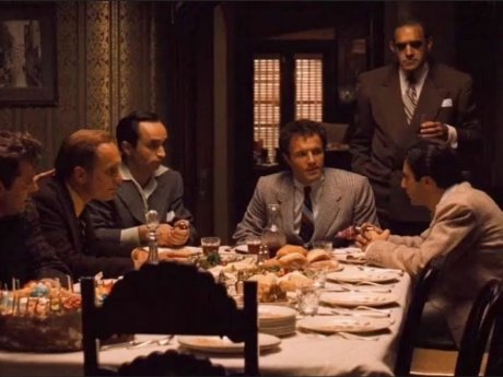 Μια ανατριχιαστική σύμπτωση από τον Νονό: όταν ο Paccino - Michael Corleone μένει πραγματικά μόνος