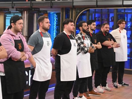 MasterChef 10: Το παράδοξο με τους 3 υποψήφιους προς αποχώρηση & το ρίσκο που πήρε ο Τάσος Παυλίδης