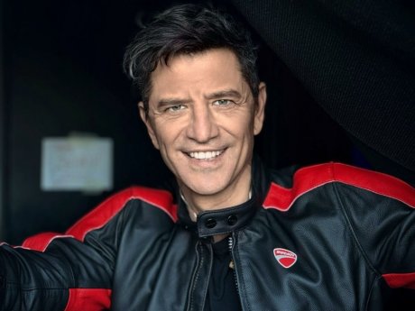 Η επιστροφή του YFSF με Σάκη Ρουβά στην παρουσίαση: Η πρεμιέρα και οι πρώτοι διαγωνιζόμενοι