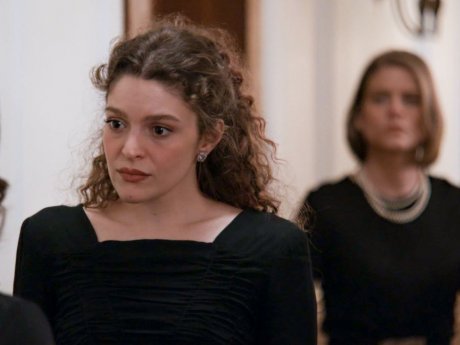 Διαλύεται το Grand Hotel: Συλλήψεις, μηνύσεις, χωρισμοί ενώ Ρήγας - Κυβέλη το σκάνε στα κρυφά