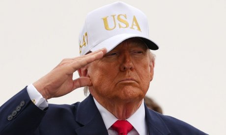 Τραμπ: Ο πόλεμος στο Ιράν έχει ουσιαστικά ολοκληρωθεί