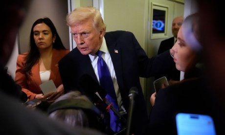 Τραμπ για Ιράν: Τους χτυπήσαμε πιο σκληρά από ό,τι έχει χτυπηθεί ποτέ χώρα – Δεν έχουμε τελειώσει